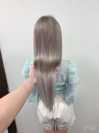 ロング 渋谷🤍ブリーチ エクステ🤍アミルのヘアスタイル