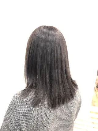 ミディアム カラー sharesalon セキケイタのヘアスタイル