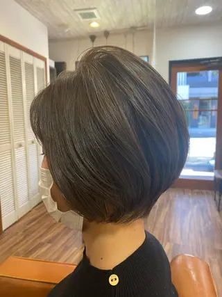 ショート くびれショート・ボブ カットorパーマ特化のヘアスタイル