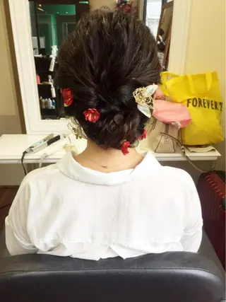 ミディアム セミロング ロング カラー パーマ ヘアアレンジ 成松 勇治のヘアスタイル