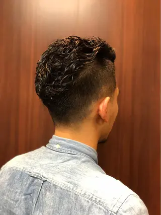 ショート 牧 颯斗のヘアスタイル
