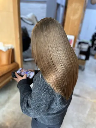 ロング miloc naha ナナカのヘアスタイル
