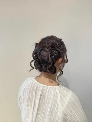 ロング ヘアアレンジ 谷田部 千鶴のヘアスタイル