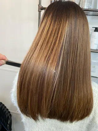 ロング WHALE hair × beautyのヘアスタイル