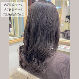 セミロング パーマ いけがみ ゆかなのヘアスタイル