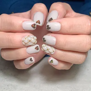 ネイル FIORITURA aiのネイルデザイン