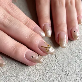 ネイル 山田 貴子のネイルデザイン