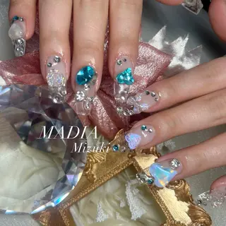 ネイル Nailsalon MADIA所属・石塚 みずきのネイルデザイン