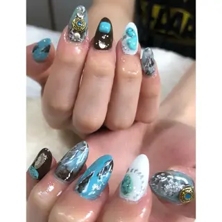 ネイル 中谷 亜佑美のネイルデザイン