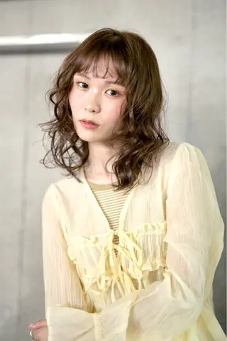 ミディアム レイヤー/パーマ sHOTAのヘアスタイル