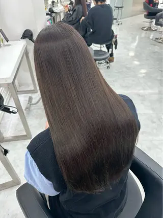 ロング カラー Natsumi / 透明感艶カラーのヘアスタイル