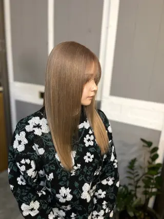 セミロング miloc naha ナナカのヘアスタイル