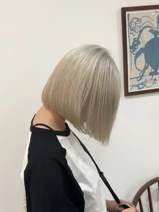 ショート カラー 齋藤 清香のヘアスタイル