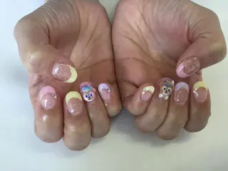 ネイル 💎🐰 saki. m 🐰💎のネイルデザイン