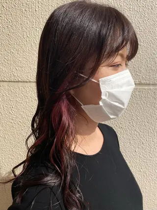 ロング カラー ambellir 山本伽椰のヘアスタイル