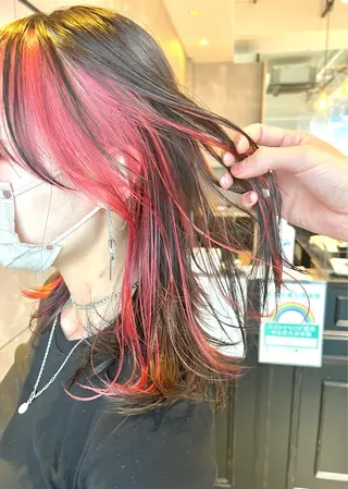 セミロング カラー ヘアアレンジ 🌈インナーカラー ‘ショウマ’🌈のヘアスタイル