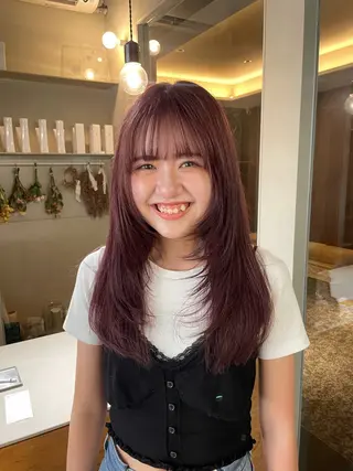 ロング カラー 山下 悠月のヘアスタイル