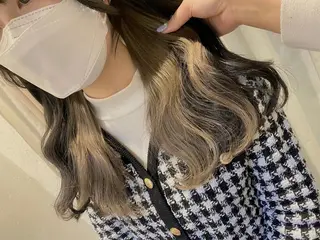 ロング カラー nailist mana𖤐´-のネイルデザイン