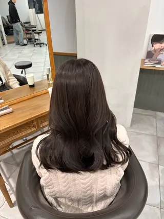セミロング カラー ️髪質改善カラー /美髪矯正🎀こゆきのヘアスタイル