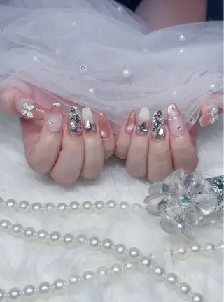 ネイル Yudia Minoriのネイルデザイン