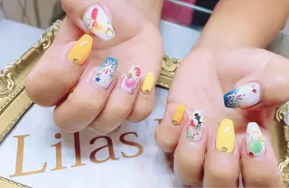 ネイル Lilas Nailのネイルデザイン