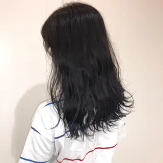 セミロング カラー 天野 瑠真のヘアスタイル