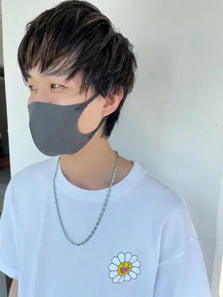 ショート カラー メンズ 💓パーマ，💗 レイヤーカットのヘアスタイル