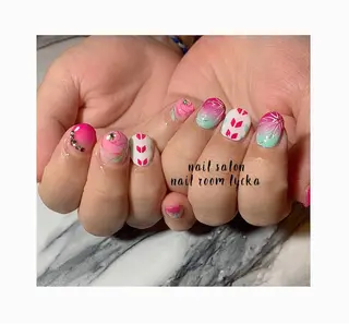 ネイル ﾈｲﾙﾙｰﾑﾘｯｶ 𝐦𝐚𝐲𝐮のネイルデザイン