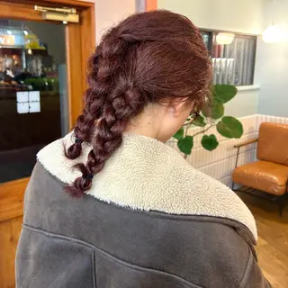 ロング カラー MUKU リカのヘアスタイル