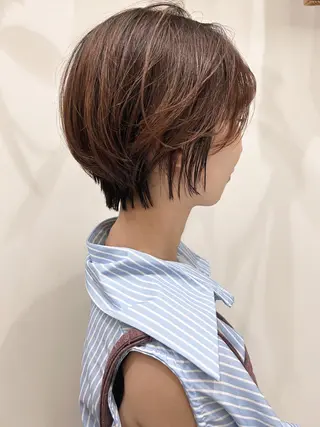 ショート 💛🤍U too e’s 鎌倉🧸のヘアスタイル