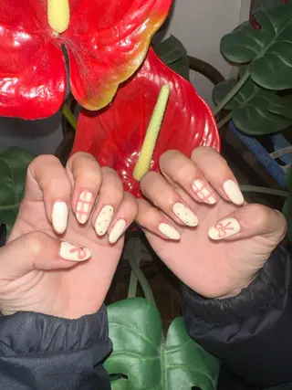 ネイル リリーズネイル＆カフェ所属・リリーズネイル 石河のネイルデザイン