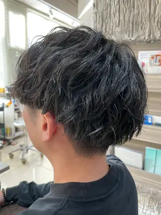 ショート パーマ メンズ 透明感カラー& メンズアイブロウ専門のヘアスタイル