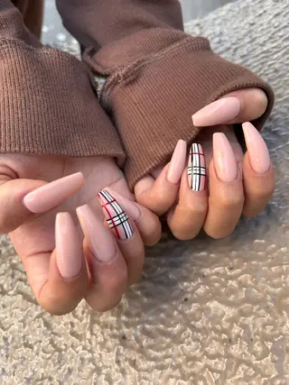 ネイル ✴︎ Delightのネイルデザイン