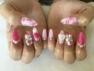 ネイル 💎🐰 saki. m 🐰💎のネイルデザイン