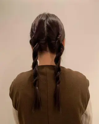 ロング カラー 透明感カラー レイヤーカット りなのヘアスタイル