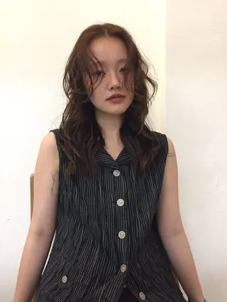 セミロング 松林 芽依のヘアスタイル