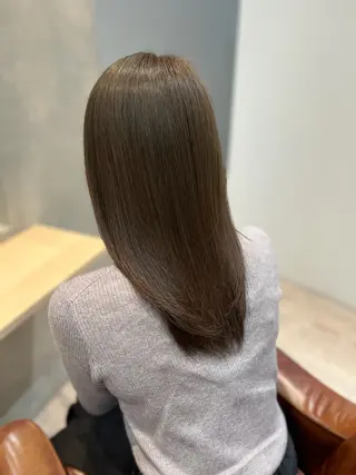 ロング Hair Make NEWYORK　稲荷町店所属・moe 🍀美髪矯正 ツヤツヤストレートのヘアスタイル