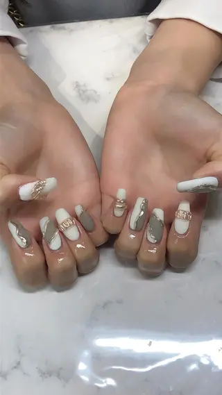 ネイル ✨アン ミユ✨のネイルデザイン