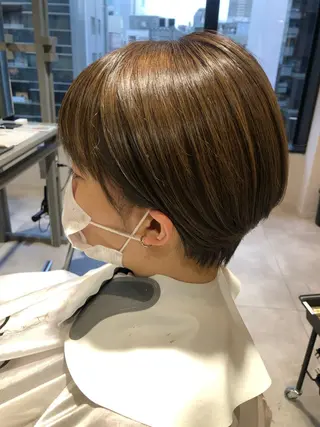ショート カラー レイヤー×髪質改善 ×透明感/杉田 圭のヘアスタイル