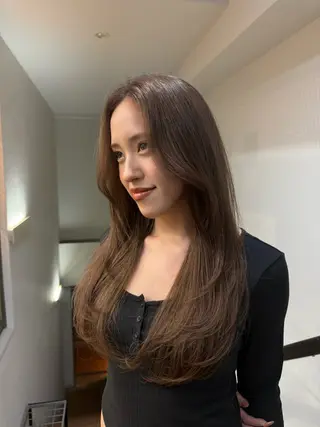 ロング カラー ブリーチ/艶カラー 🫧/ユーナのヘアスタイル