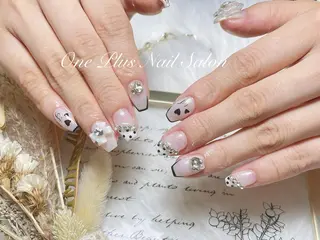 ネイル One Plus Nail Salonのネイルデザイン