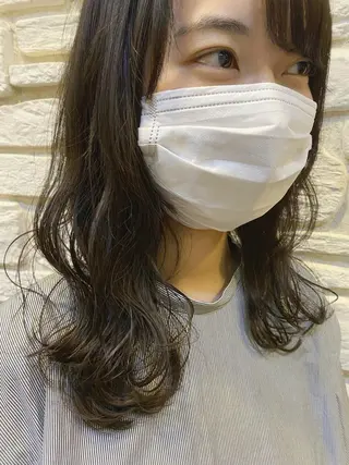 セミロング カラー ヘアアレンジ 溝口 ひなこのマツエク・マツパデザイン
