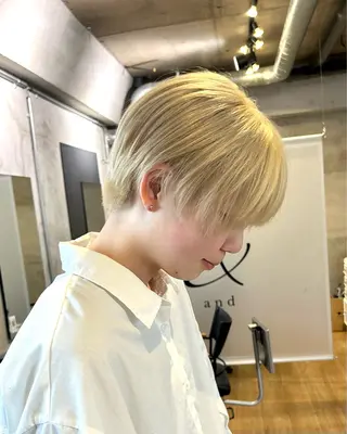 ショート カラー レイヤー特化🪽 yuka【高円寺】のヘアスタイル