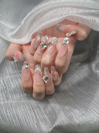 ネイル Lee Nails チップ長さだし専門店のネイルデザイン