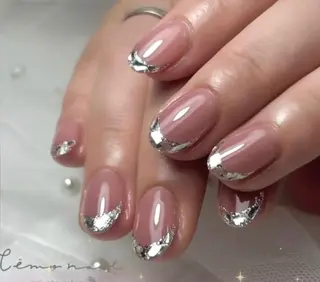 ネイル 高木 維麗絲のネイルデザイン