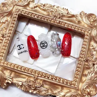 ネイル マジック ミラーのネイルデザイン