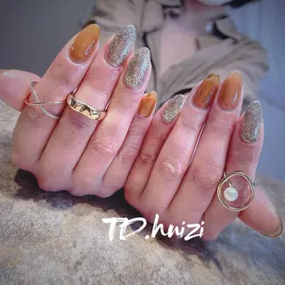 セミロング めぐみのネイルサロン スタッフ練習のネイルデザイン