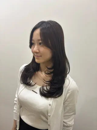 セミロング 韓国ヘア sasugaのヘアスタイル