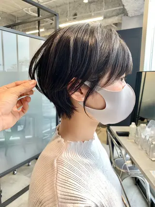 ショート カラー ⭐️小顔ショート⭐️ 大鷲拓海のヘアスタイル