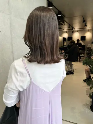 ミディアム カラー 透明感/オリーブ/ グレージュ/YUKAのヘアスタイル